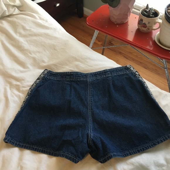 Vintage 90s OP Lace up Denim Shorts - Picture 6 of 6